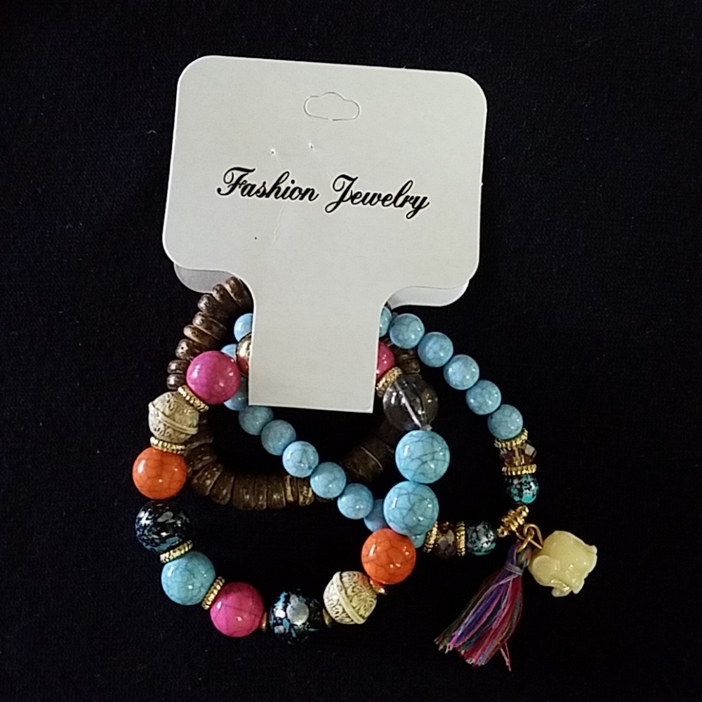 Bracelets & Bangles
